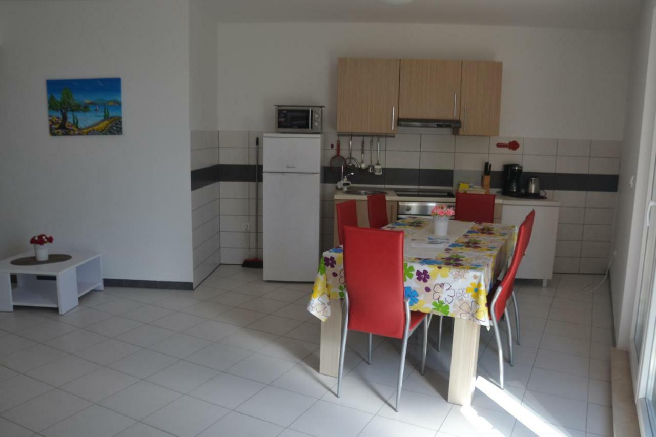 Villa Dada I Dida Milna  Luaran gambar